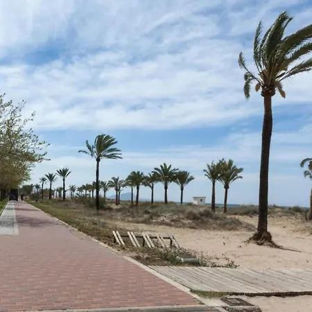 Navegante - In Grau I Platja Playa de Gandia